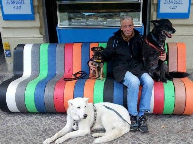 Mit Dusty, Luna und Rocky beim Eis essen.